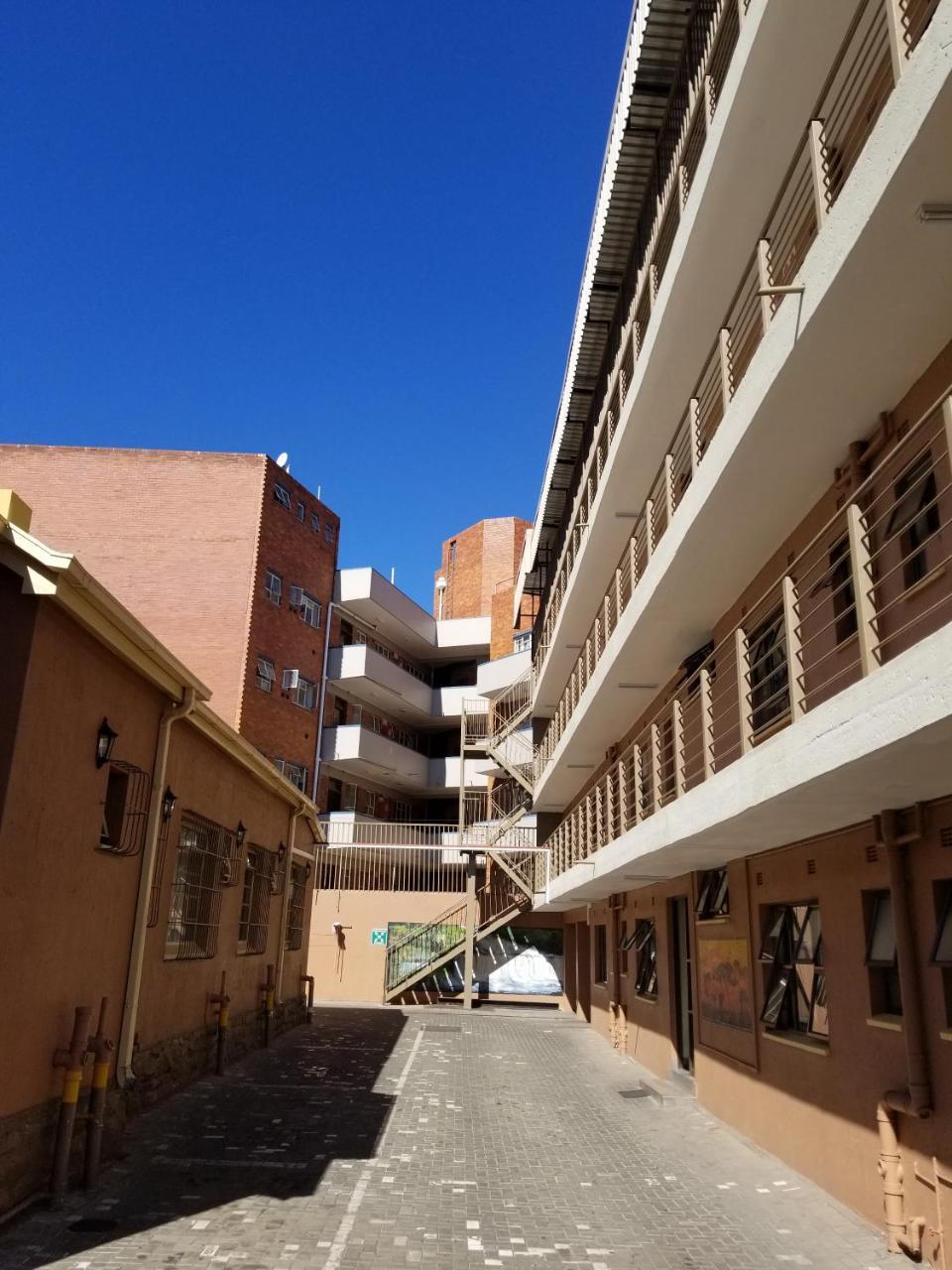Chisam Guest Lodge Pty Ltd Johannesburg Esterno foto